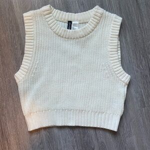 H&M Cream Crew Neck Sweater Ribbed Knit